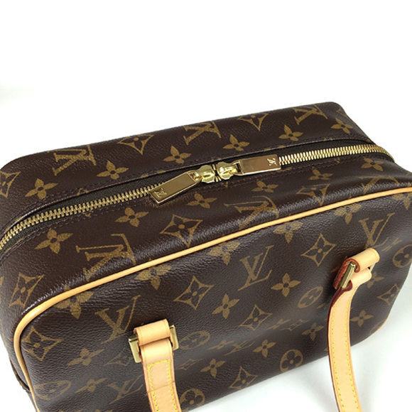 Louis Vuitton Monogram Cite MM Handbag - Picture 5 of 6